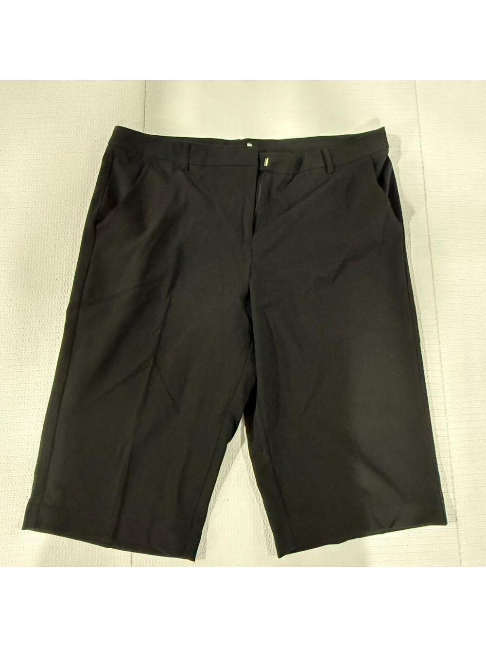 Danielle B Black Tailored Bermuda Shorts - 10